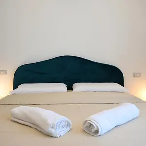 Qhouse Nápoles