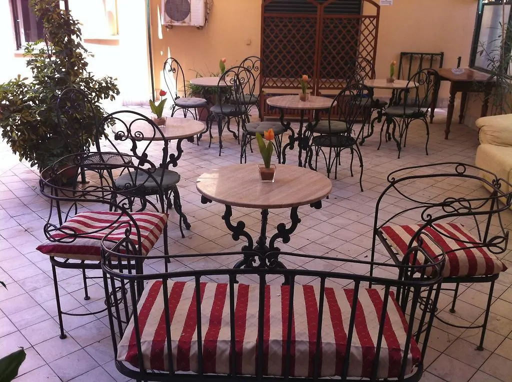 Alojamento de Acomodação e Pequeno-almoço B&B Sansevero Nápoles